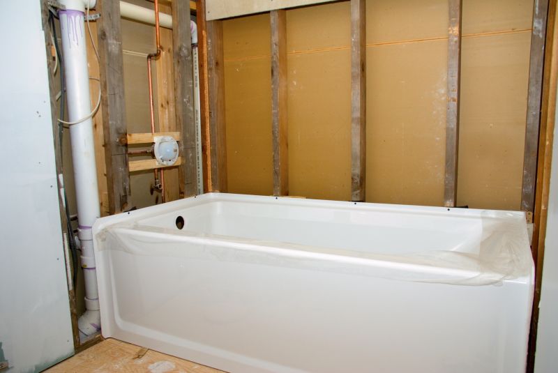 Top Bathtub Installation Companies in Cortland, OH